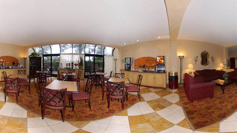 Wyndham Garden Newark Fremont Silicon Valley Exterior photo