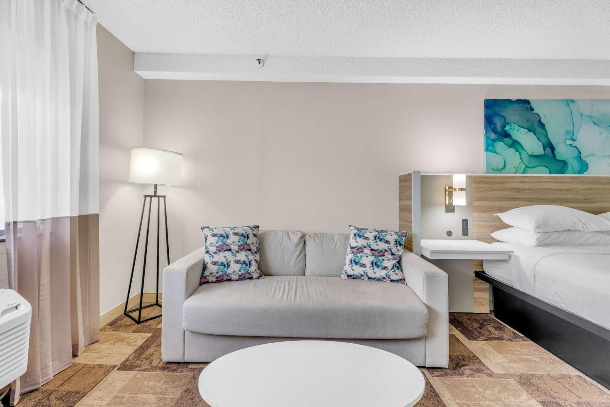Wyndham Garden Newark Fremont Silicon Valley Exterior photo